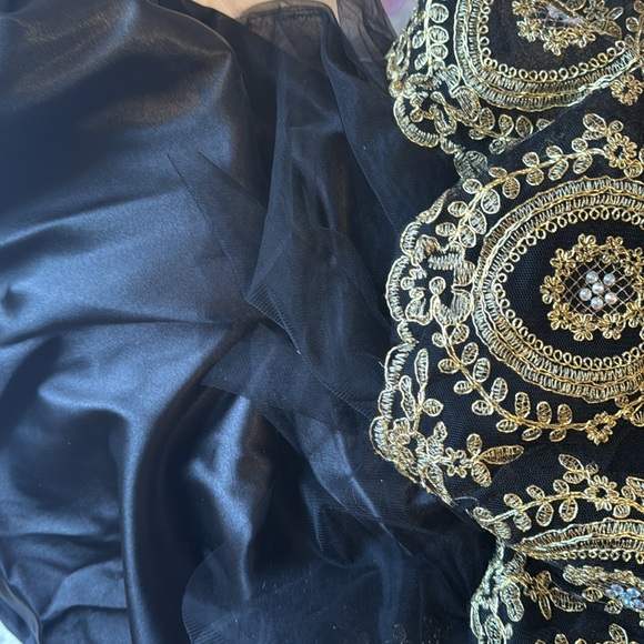 🆕Formal evening or prom gown vintage inspired, beaded, sequined,strapless - Picture 14 of 15